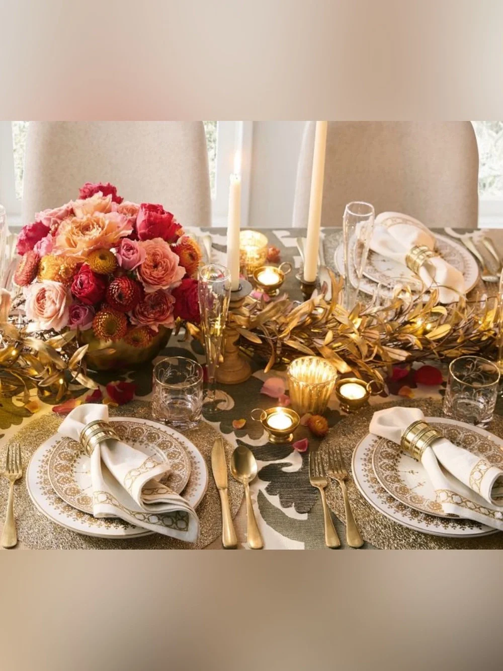 Pottery Barn Etched Bangle Gold Ribbed Metal Napkin Rings (Set of 4)